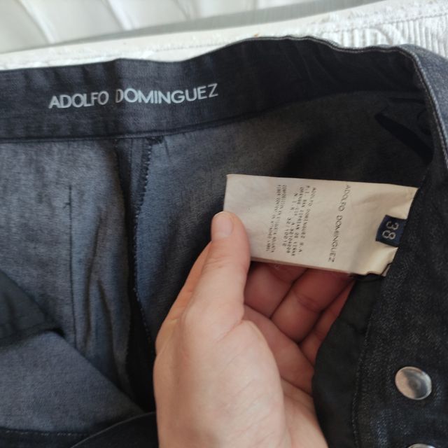 Adolfo Domínguez pantalón corsario