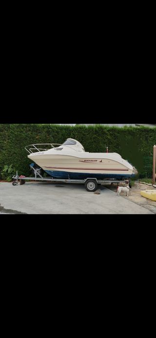 Lancha Quicksilver 5.40 + Motor Suzuki