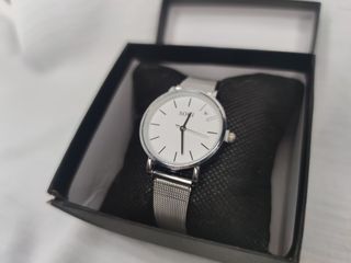 Reloj mujer de acero inoxidable NUEVO A ESTRENAR