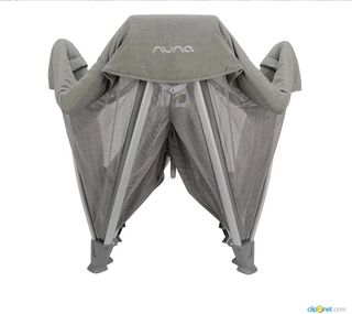 SENA™ aire la cuna de viaje