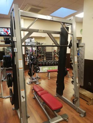 MAQUINARIA NUEVA Y DE SEGUNDA MANO