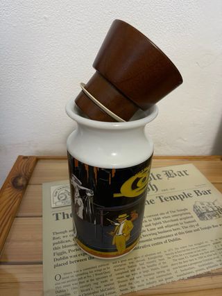 Barattolo vintage in vetro con tappo legno