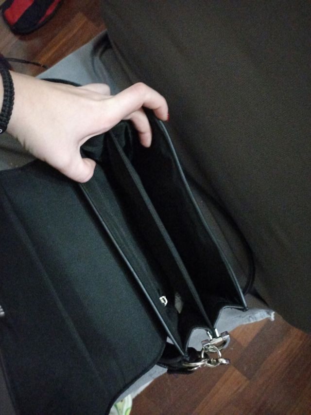 Borsetta a tracolla nera