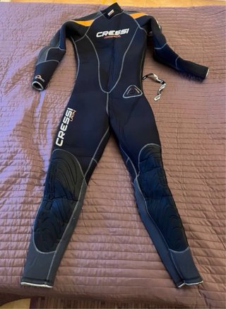 Traje de buzo (diving)