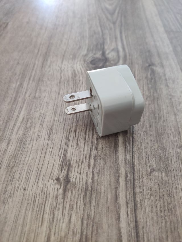 Adaptador conector USA a Europeo