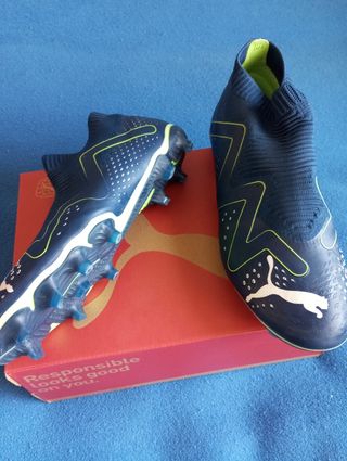 Botas futbol césped artificial 42