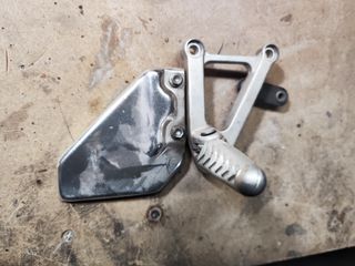 estribera trasera rsv mille 2000