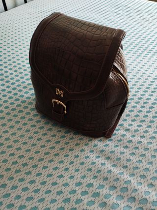 bolso-mochila María mare de piel
