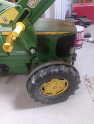 Tractor de juguete