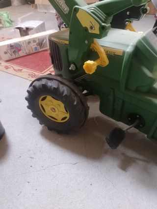 Tractor de juguete