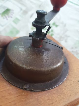 Molinillo café antiguo