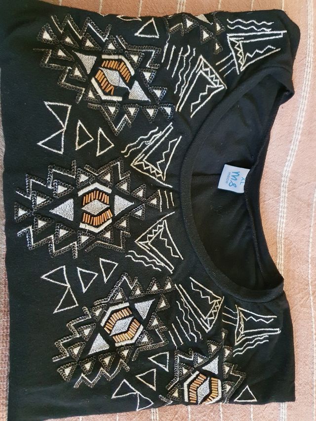 Blusa negra manga 3/4
