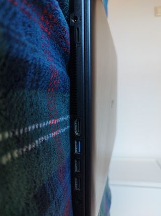 Ordenador Portátil ASUS VIVO BOOK 