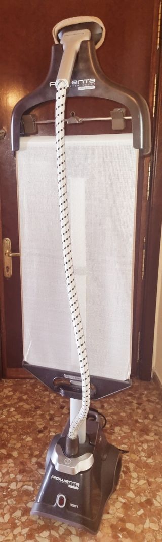 Planchado Vertical Rowenta