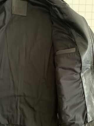 Cazadora cuero negra, talla M