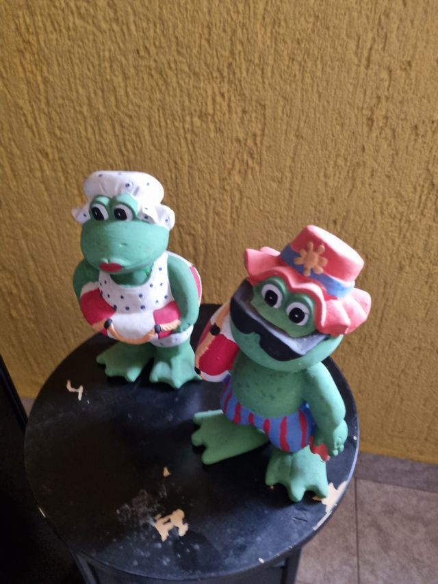 Due rane da giardino