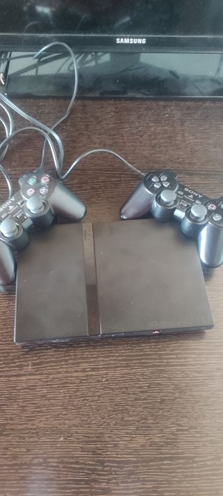 Play 2 Slim
