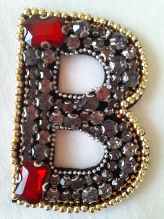 lettera decorativa gioiello strass