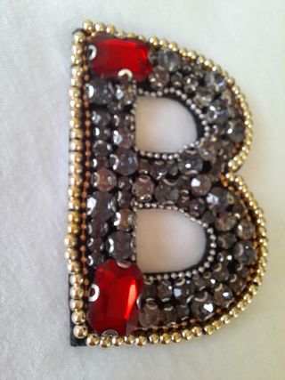 lettera decorativa gioiello strass