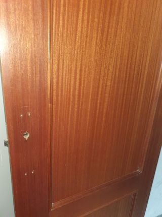 puerta de madera sin picaporte 71×3,5×201cm