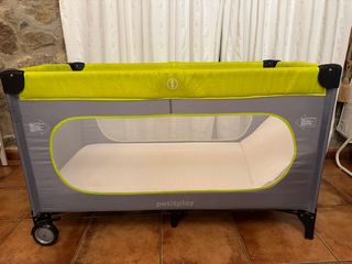 Cuna de viaje (con todo incluido)
