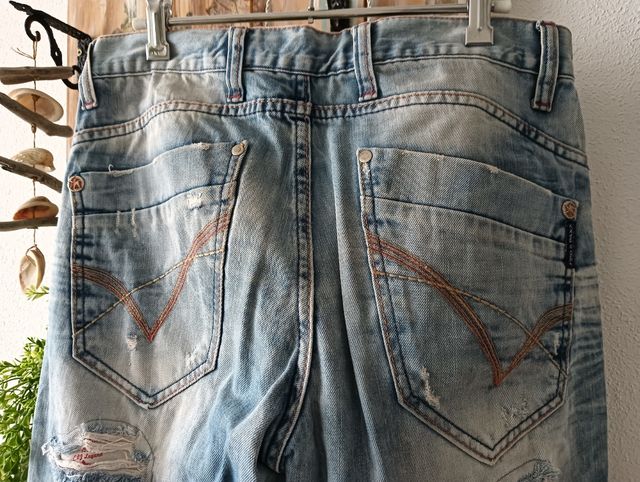 Pantalón Cippo&Baxx hombre talla 31