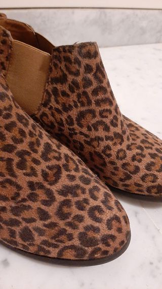 Botines planos de mujer