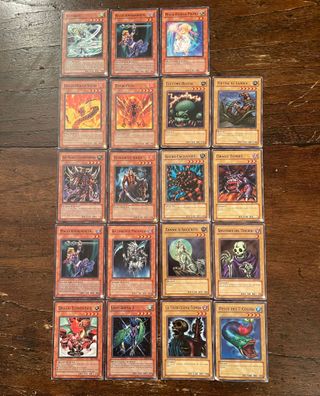 Carte da Collezione Yu-Gi-Oh! Konami