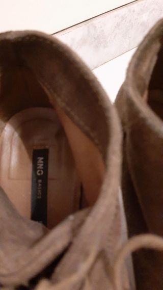 Botines de tacón con cordones