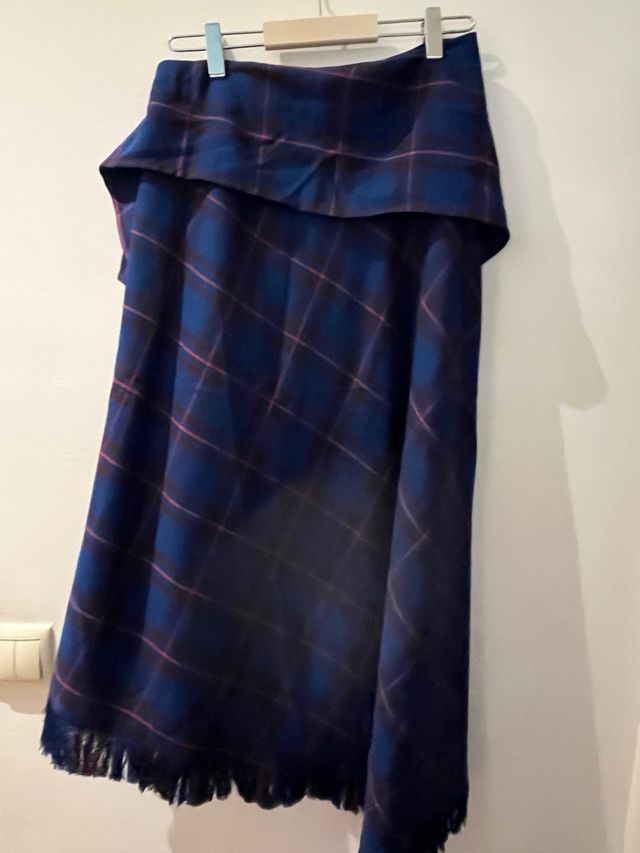 Falda escocesa color azul