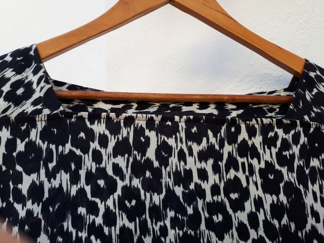 Vestido sedoso talla M marca Zara