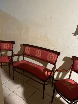 Divanetto più due poltroncine vintage