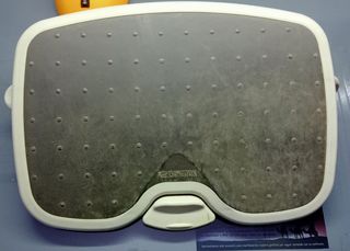 REPOSAPIÉS DE MESA DE ESTUDIO/OFICINA