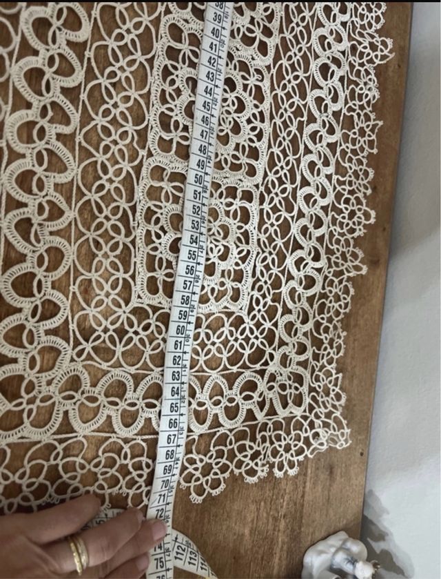 centrini fatti a chiacchierino