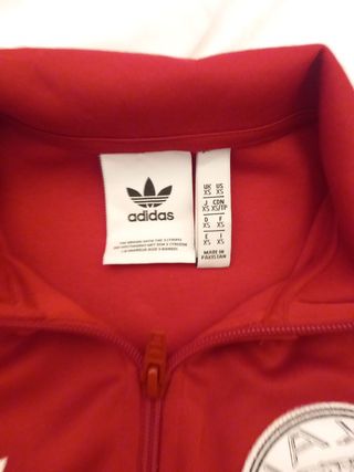 Chaqueta chandal