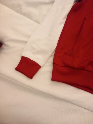 Chaqueta chandal