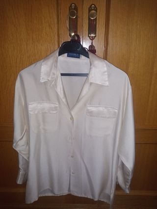 Blusa beige de seda 100%