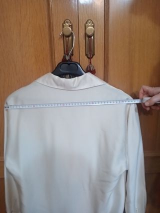 Blusa beige de seda 100%