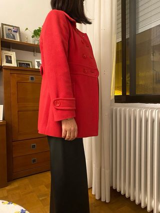 Abrigo corto rojo de la marca spirit