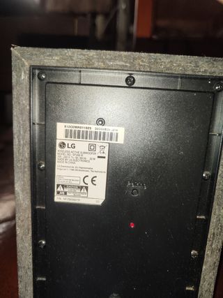 Barra de sonido LG con mando y cajon
