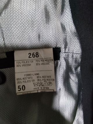 chaqueta , corbata y pantalón 