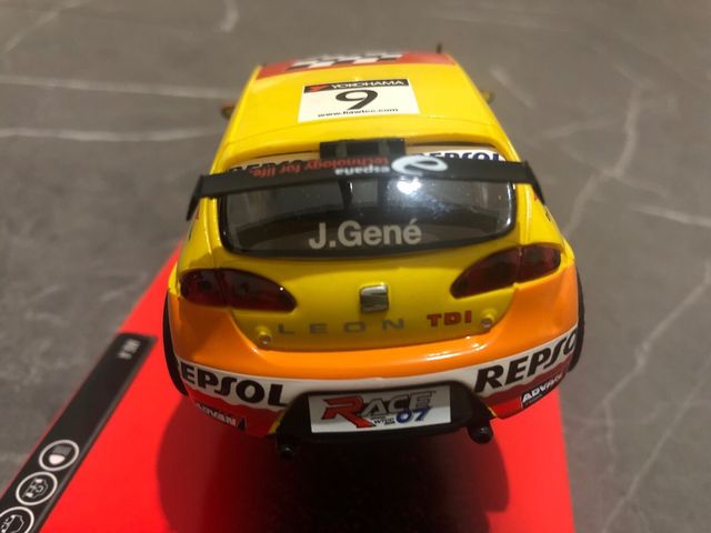 Auto Scalextric Seat Leon WTCC 2008 Gené