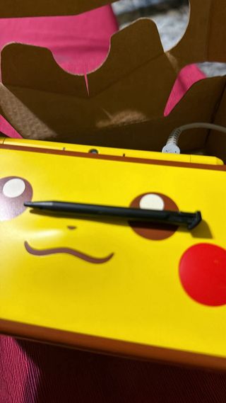 nintendo 2ds version pikachu xl