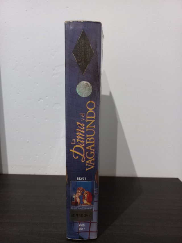 Disney Black Diamond La Dama y Vagabundo