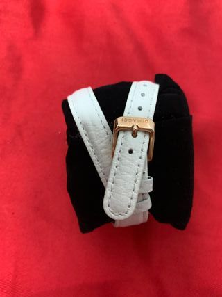 REBAJAS. Reloj pulsera. NUEVO