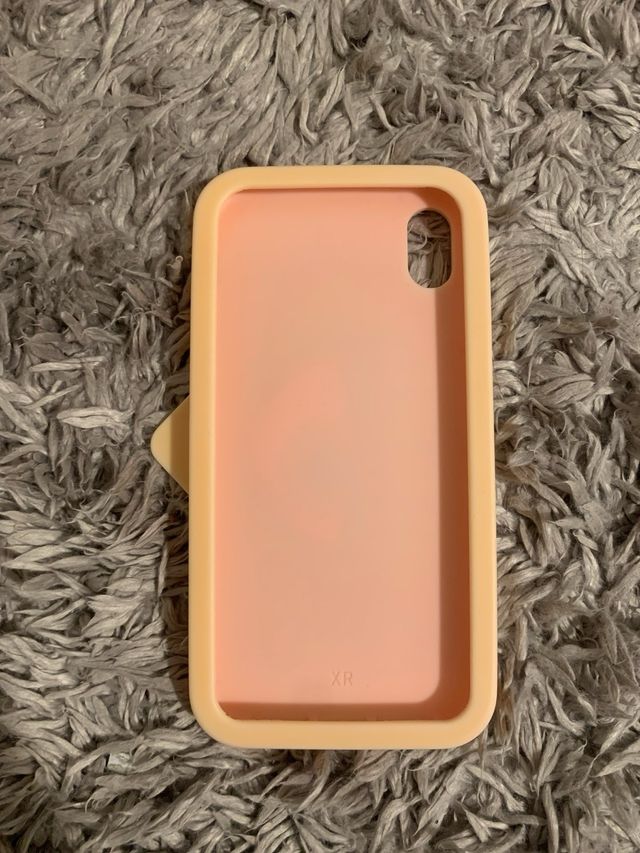 Cover IPhone XR logo CHIARA FERRAGNI