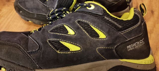 Oferta - Zapatillas Trekking Montaña