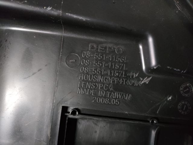 Faro de coche clio 2