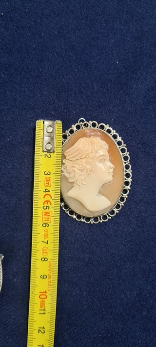 Cammeo montato in argento