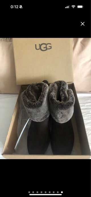 PVP 380€ T38 Botas UGG piel y mouton nuevas